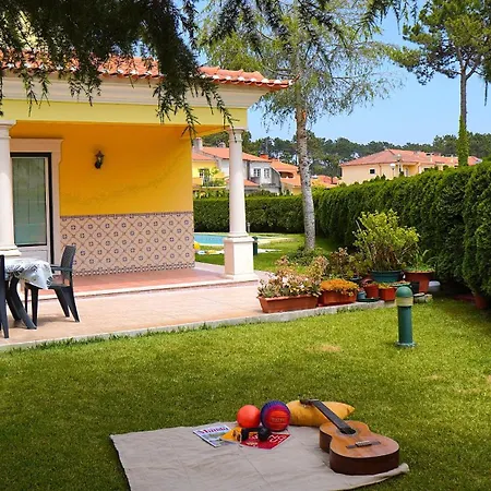 Casa Amarela - O Seu Oasis Na Floresta 빌라