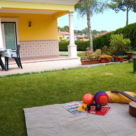 Casa Amarela - O Seu Oasis Na Floresta 빌라 *